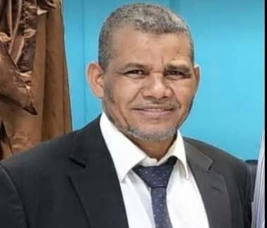 الدكتور عبد الله الطيب